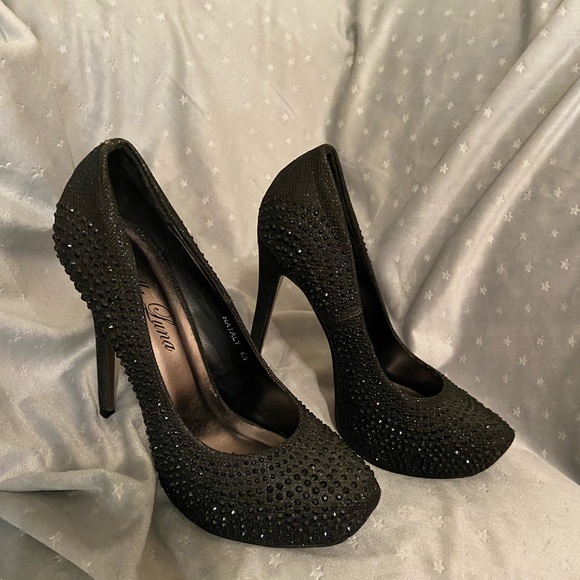 SOLD! -BELLA LUNA Rhinestone Heels 😍 - Picture 3 of 6